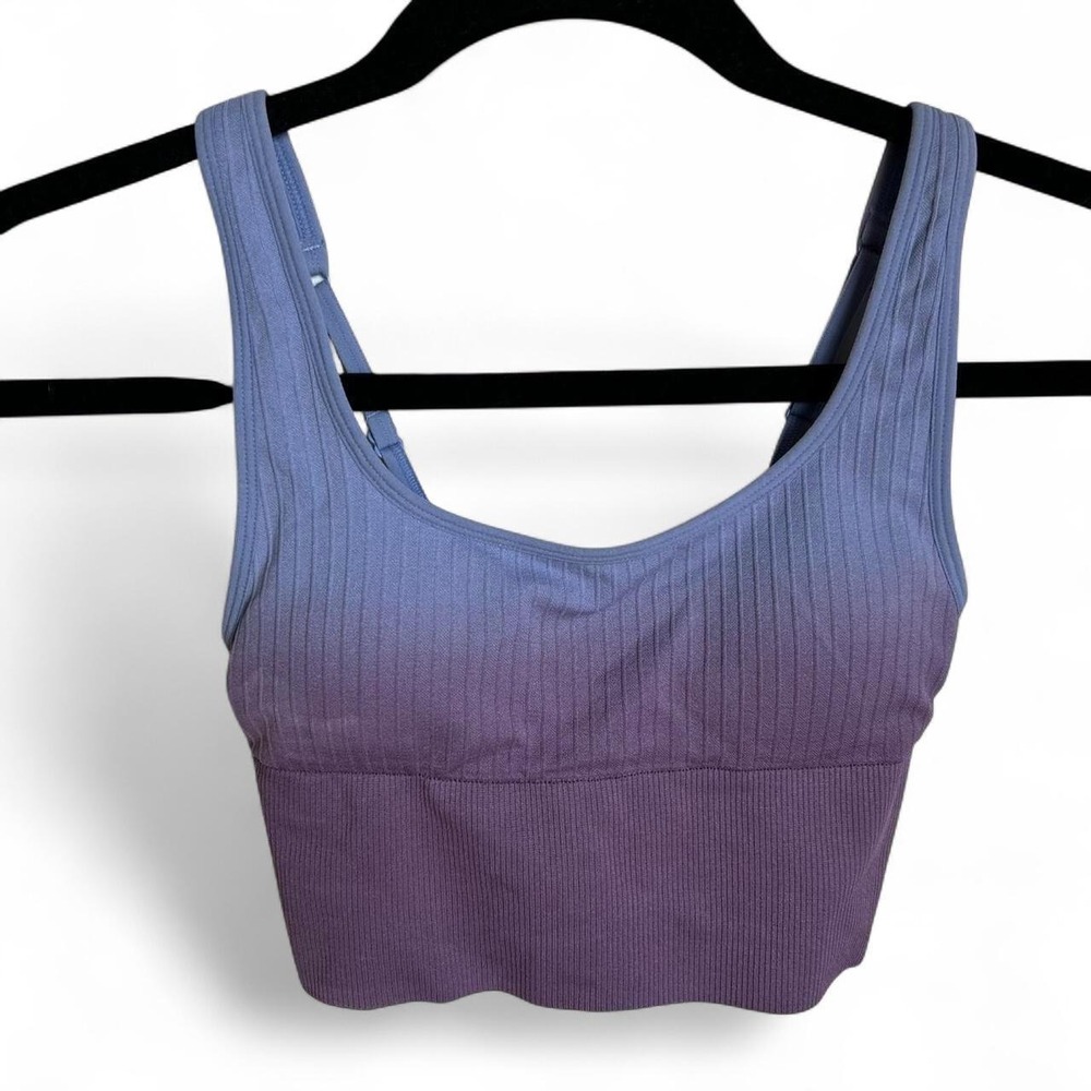 Pink Victoria's Secret Ombré Sports Bra with adjustable straps in size xs